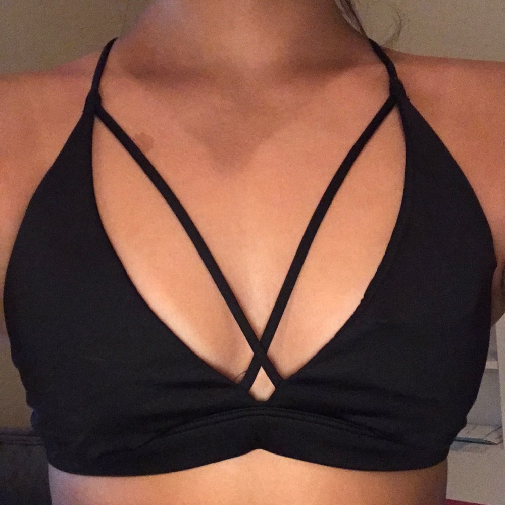 Victoria’s Secret Sport black sports bra